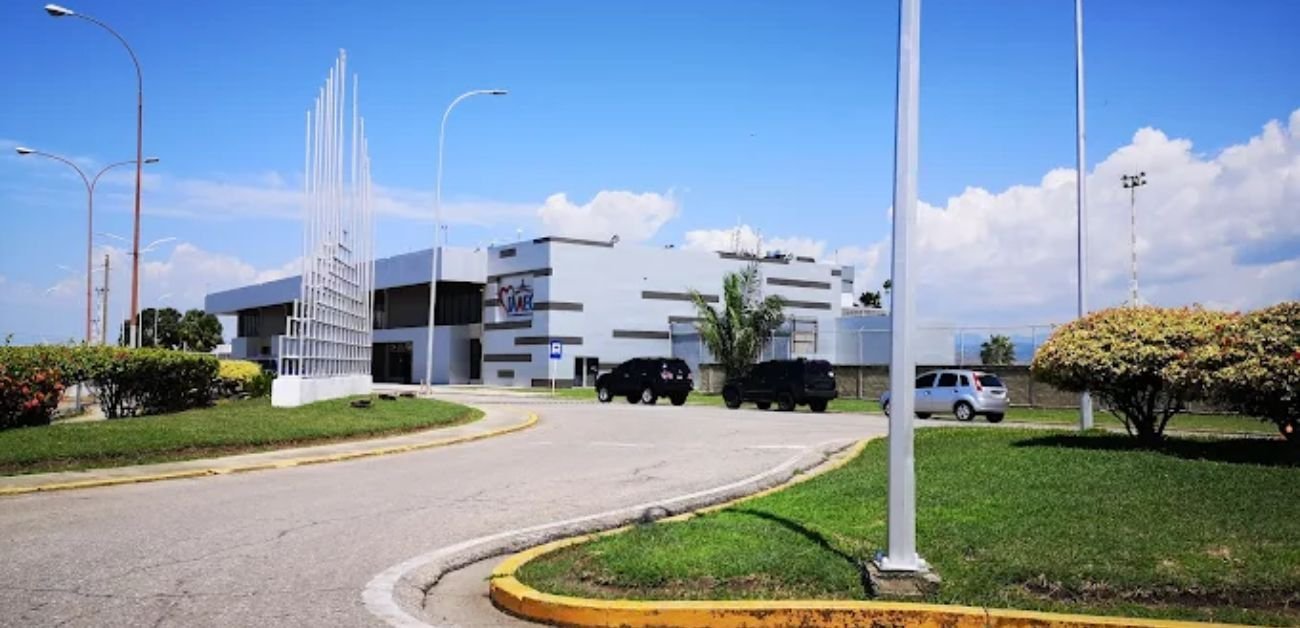 Arturo Michelena International Airport