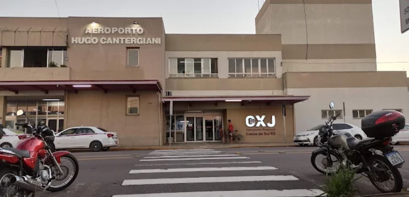 Hugo Cantergiani Airport