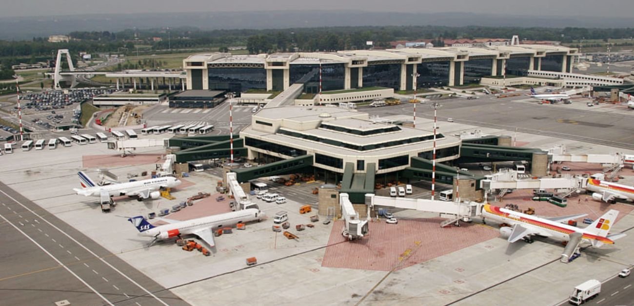 Aegean Airlines LIN Terminal