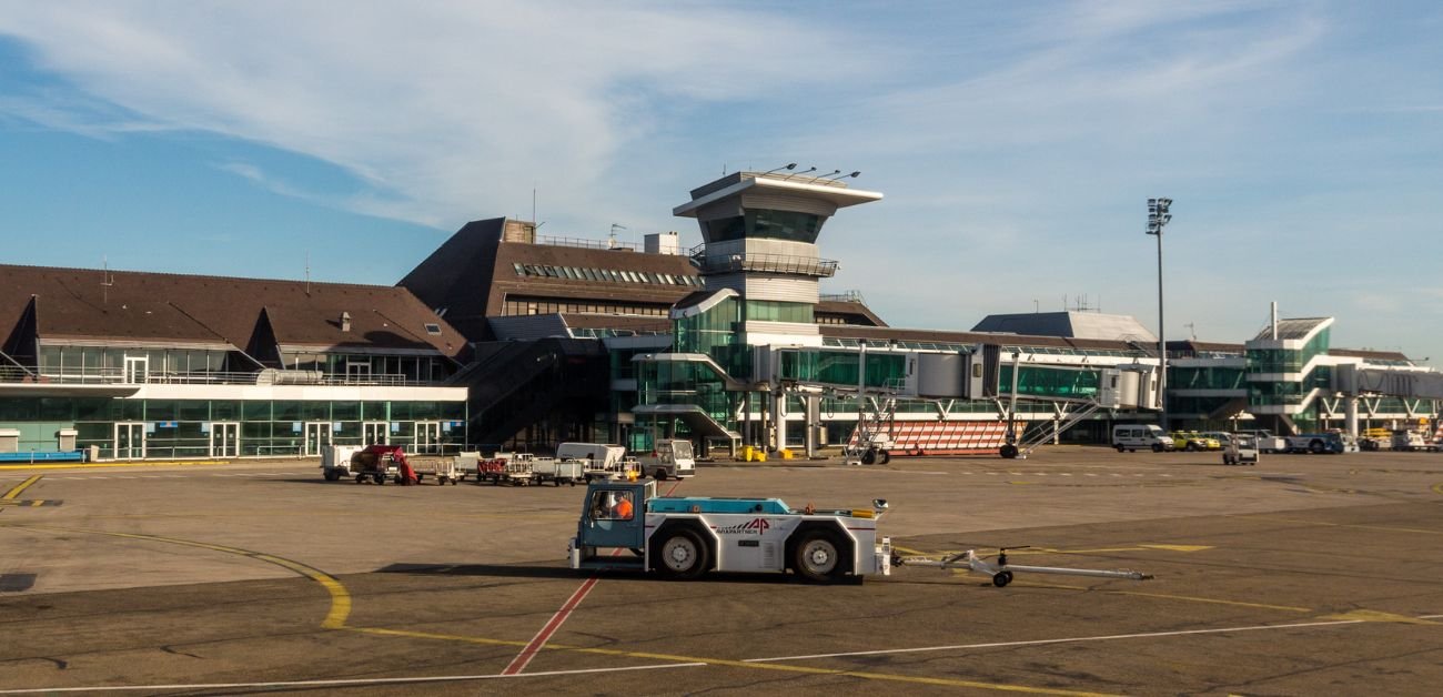 Aegean Airlines SXB Terminal