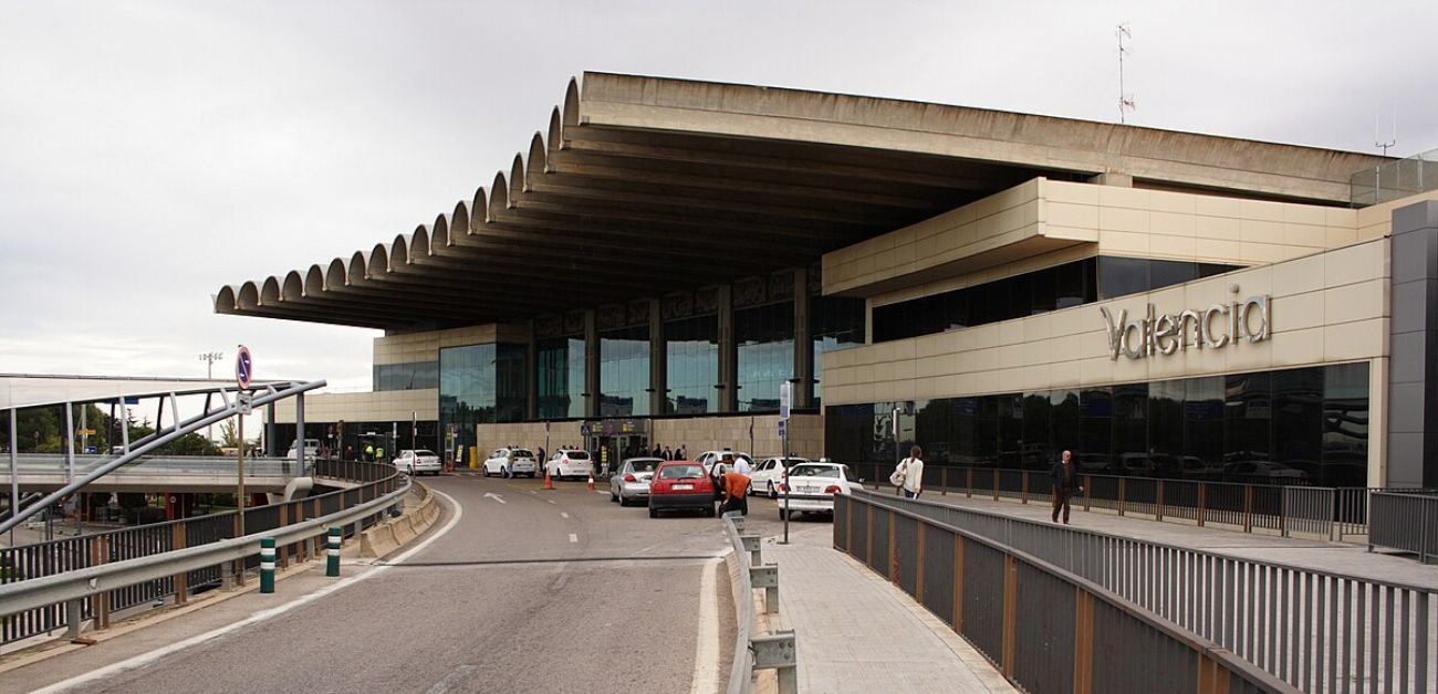 Aegean Airlines VLC Terminal