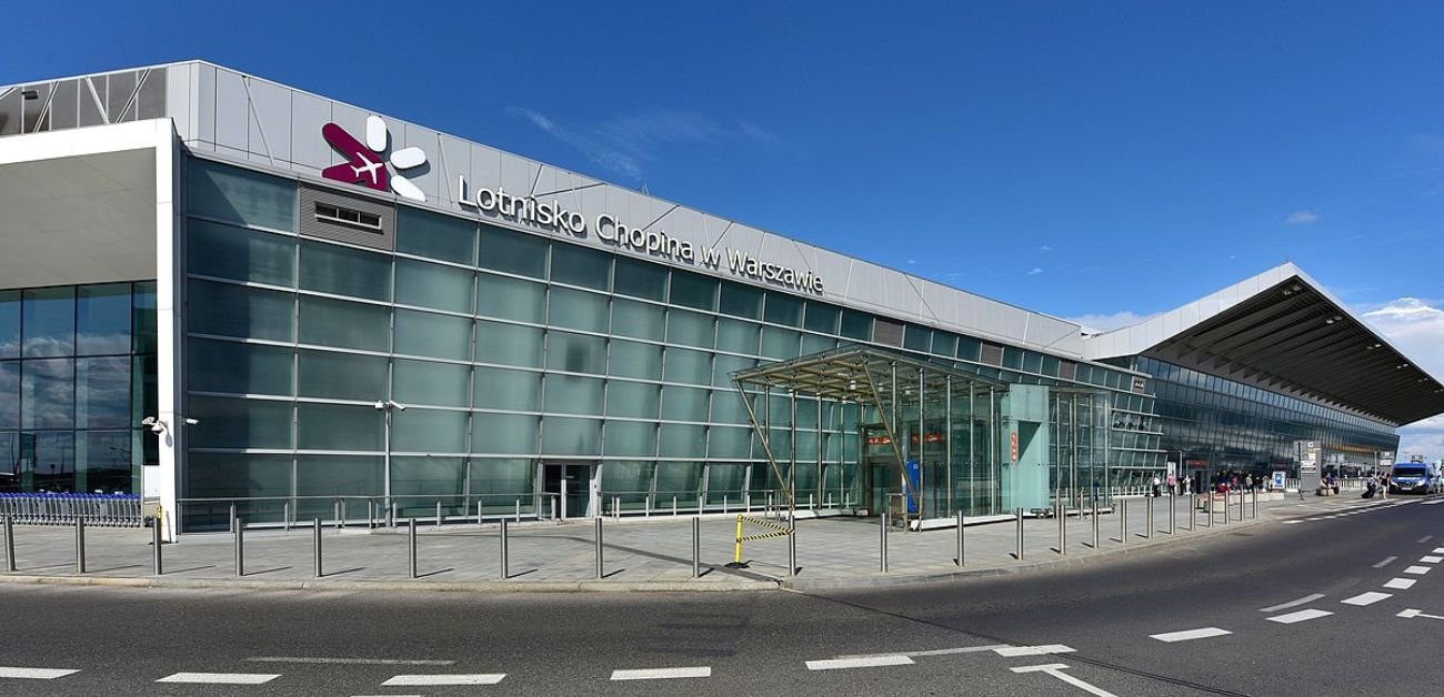 Aegean Airlines WAW Terminal