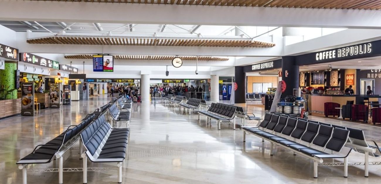 Aer Lingus Airlines ACE Terminal - Lanzarote Airport