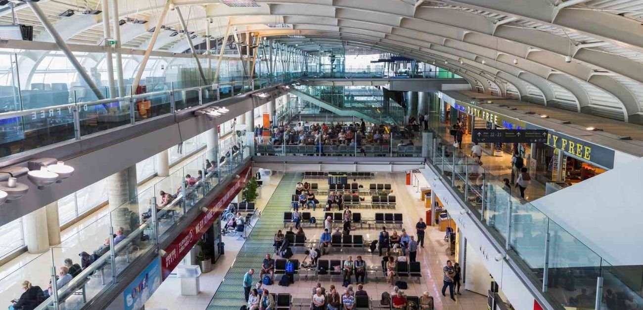 Aer Lingus Airlines DBV Terminal - Dubrovnik Airport