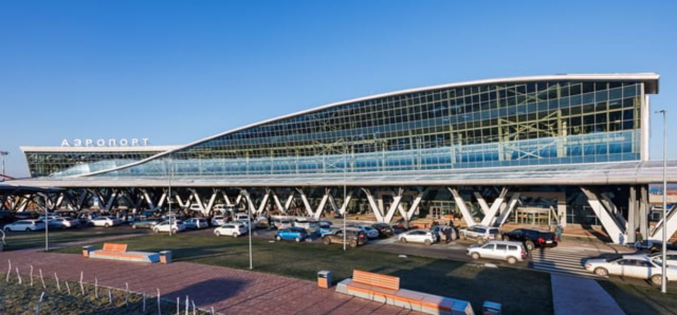 Aeroflot Airlines UUS Terminal - Yuzhno-Sakhalinsk Airport