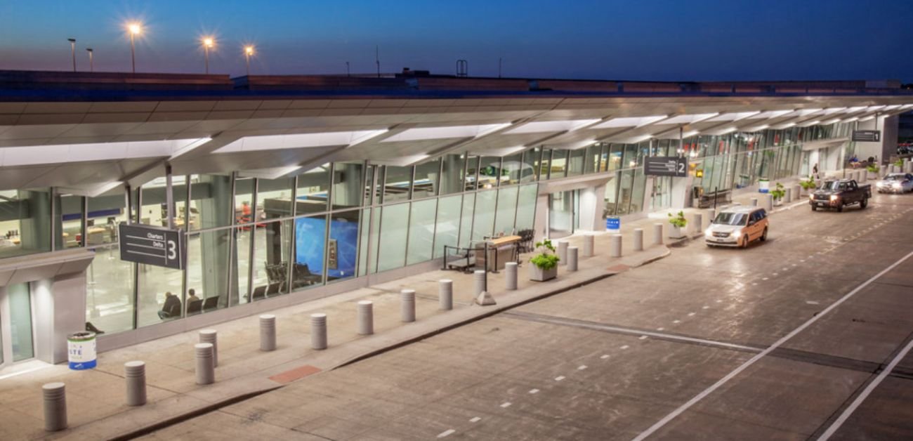 Delta Airlines Cleveland Hopkins International Airport