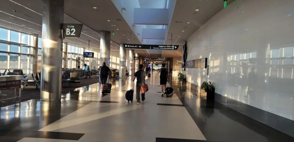 Delta Airlines BHM Terminal