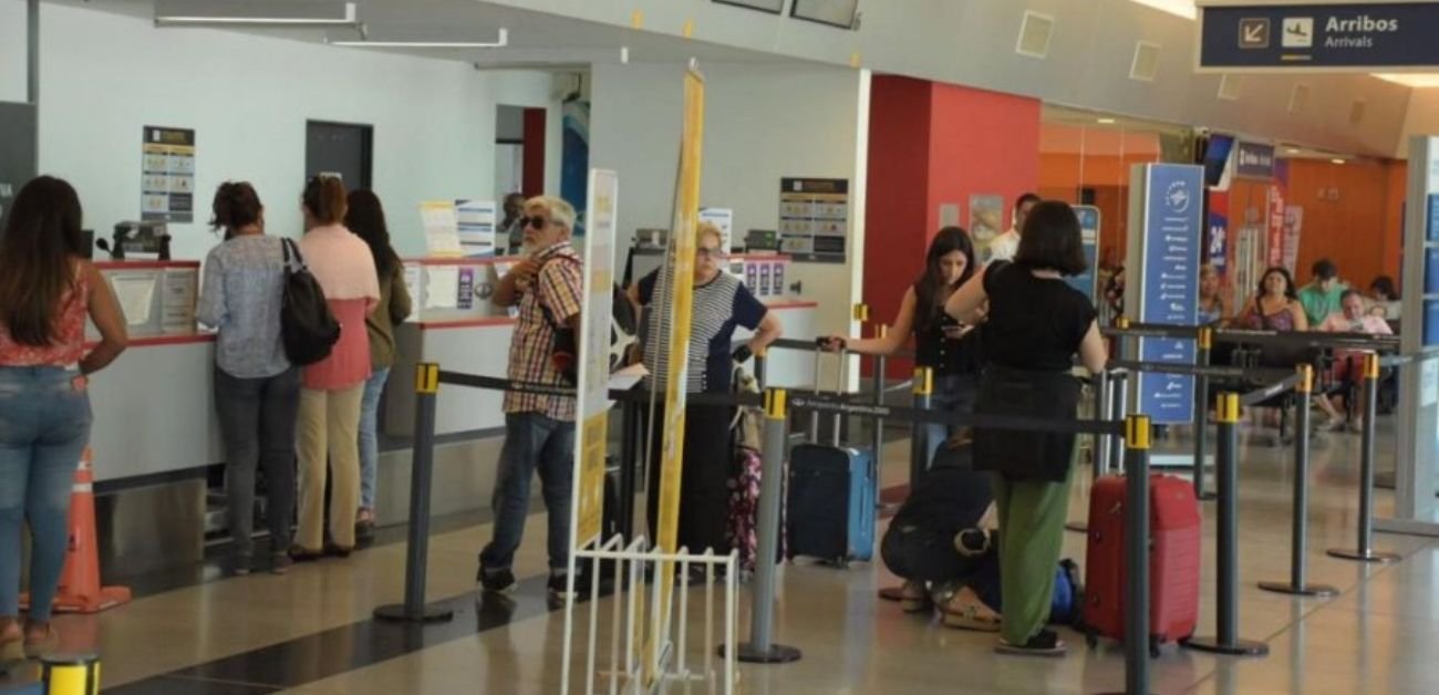 Vicecomodoro Angel de la Paz Aragones Airport